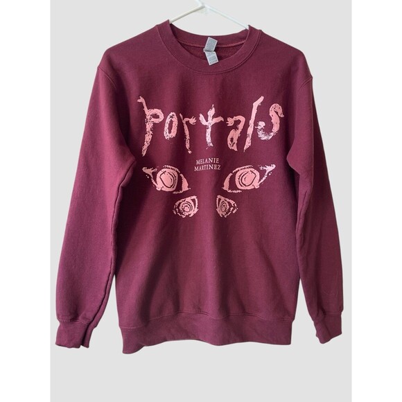 Melanie Martinez Portals Concert Tour Sweatshirt Butterfly Size Adult Small - Picture 1 of 4